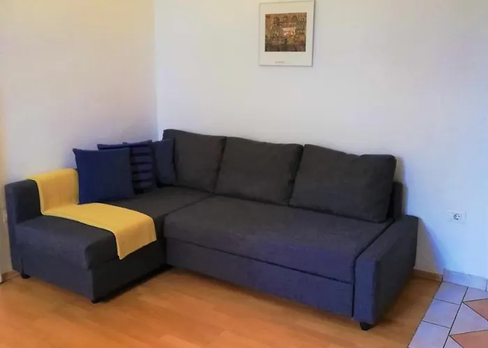 Dimora With Free Parking *