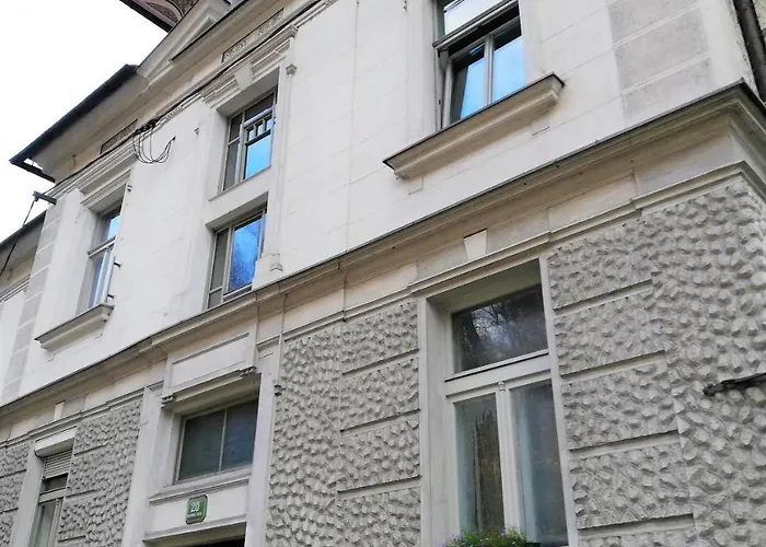 Dimora With Free Parking Apartment